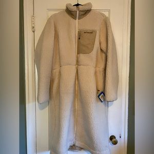 Women’s Teddy Jacket, size Large (NWT!)